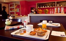 Kyriad Tours Sud - Chambray Les Tours